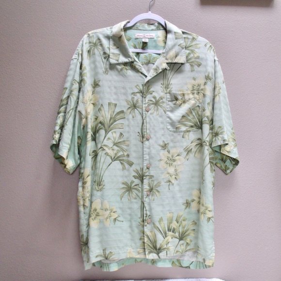 Tommy Bahama Other - Tommy Bahama 100% SILK Button Front Hawaiian Aloha Camp Shirt Green Yellow  XL